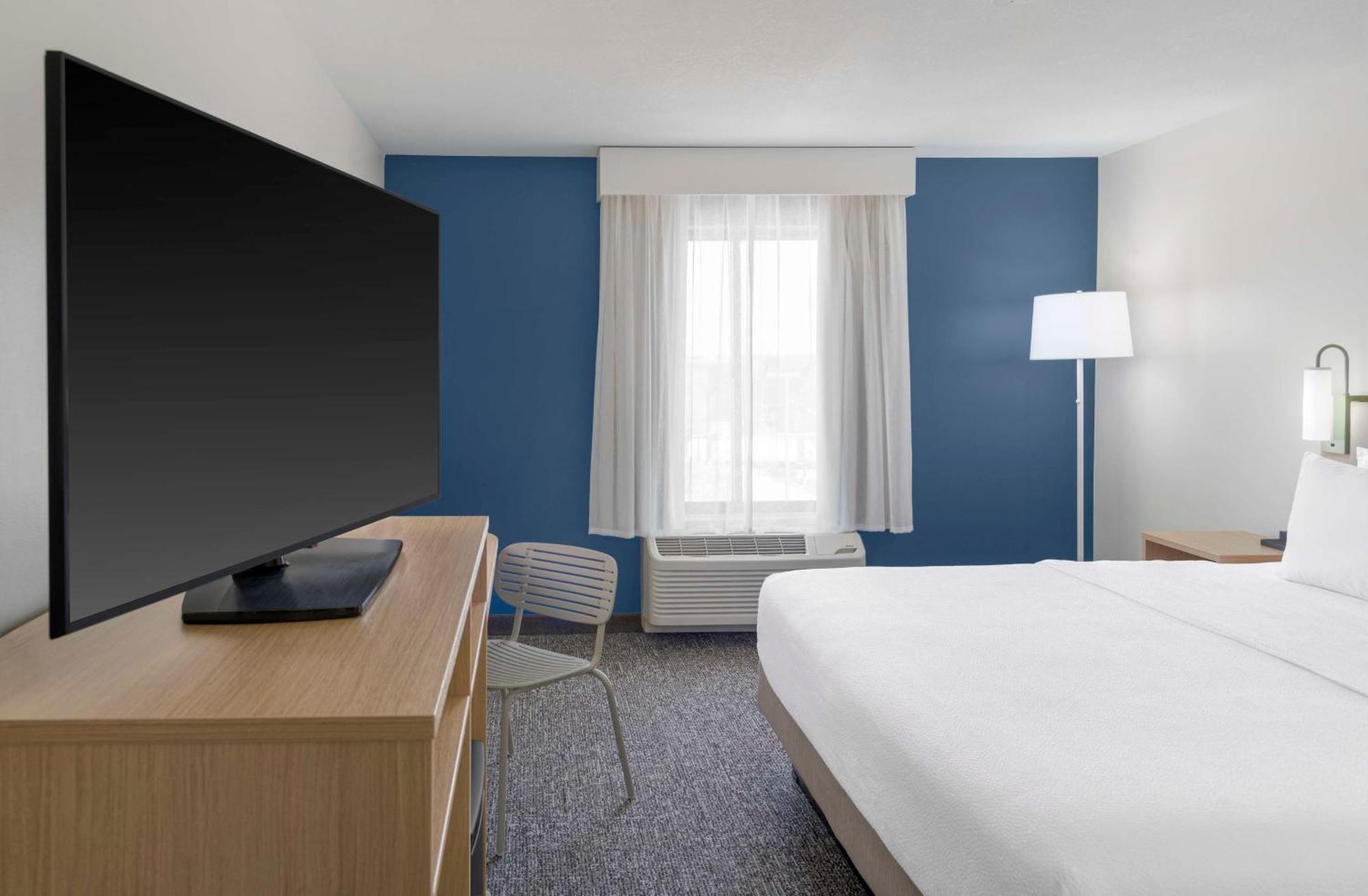 Spark By Hilton Lansing Exterior foto